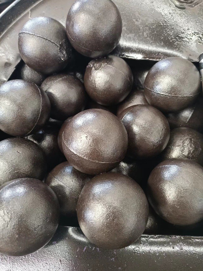 Boule en acier coulé au chrome