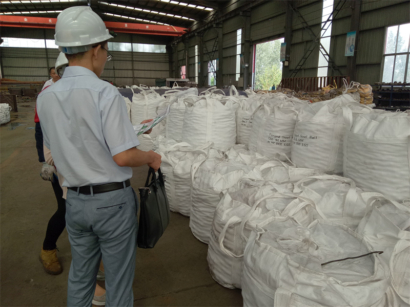 Meulage de billes d’acier Chine Fabricant