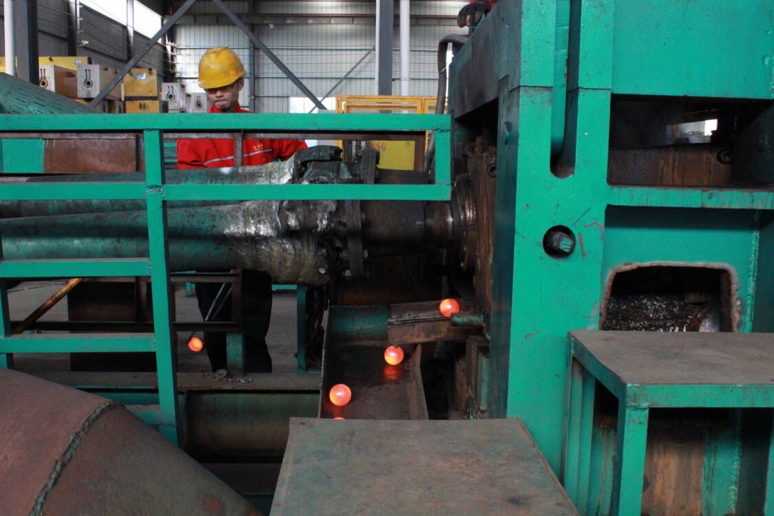 Boule de roulement à chaud