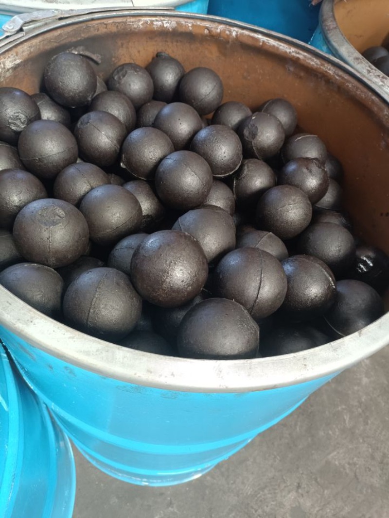 Casting Steel Chrome Ball .jpg