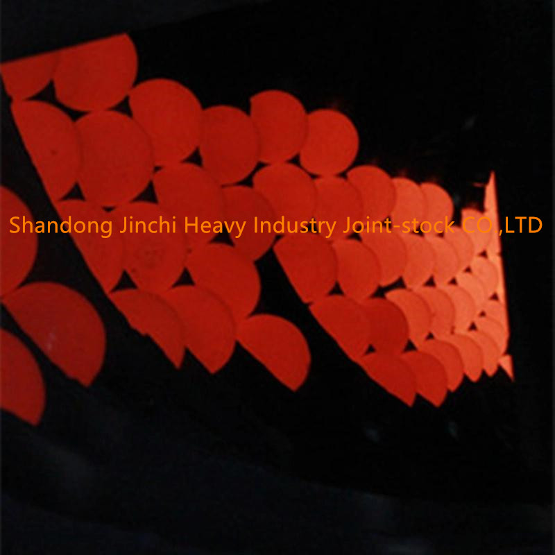 Balles multimédias forgées et coulées.jpg Balles multimédias forgées et coulées.jpg